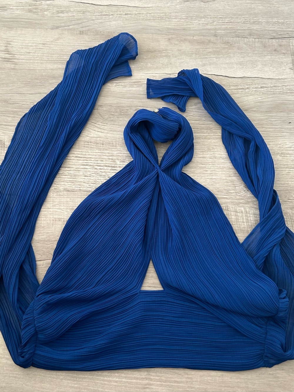 zara halter crop top